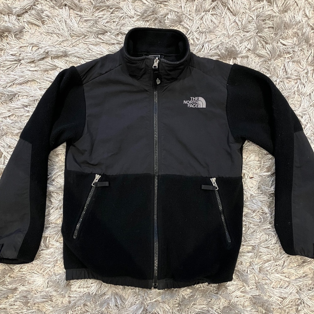 SOLD The North Face Denali Fleece Jacket - youth size 10/12